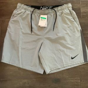 Nike standard fit, brand new with tags